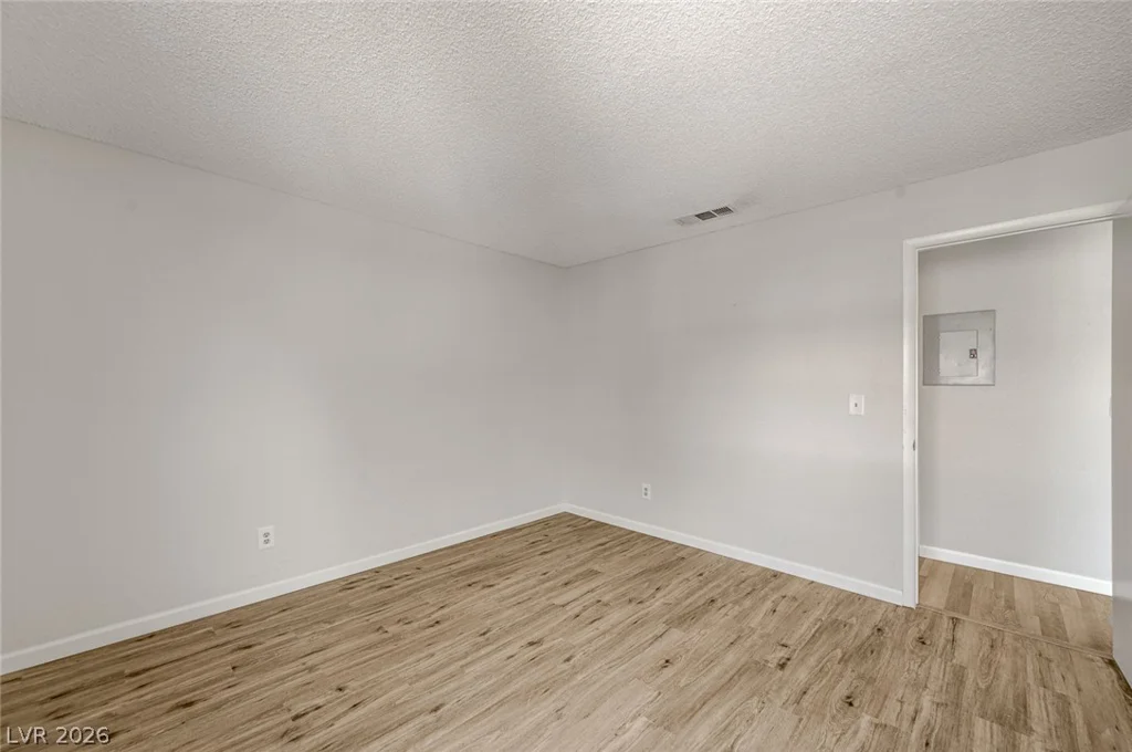 3150 Soft Breezes, Las Vegas, NV 89128