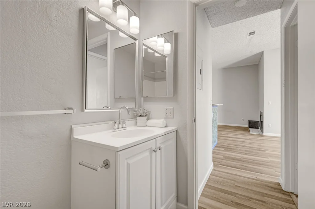 3150 Soft Breezes, Las Vegas, NV 89128