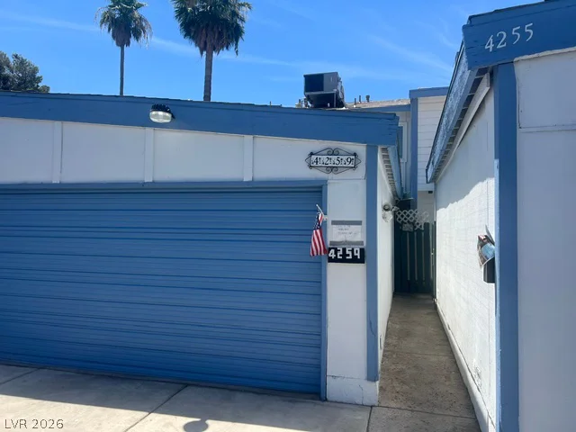 4259 Kona Coast, Las Vegas, NV 89121