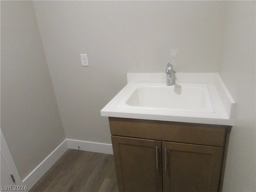 988 Gentle Swan, Henderson, NV 89011