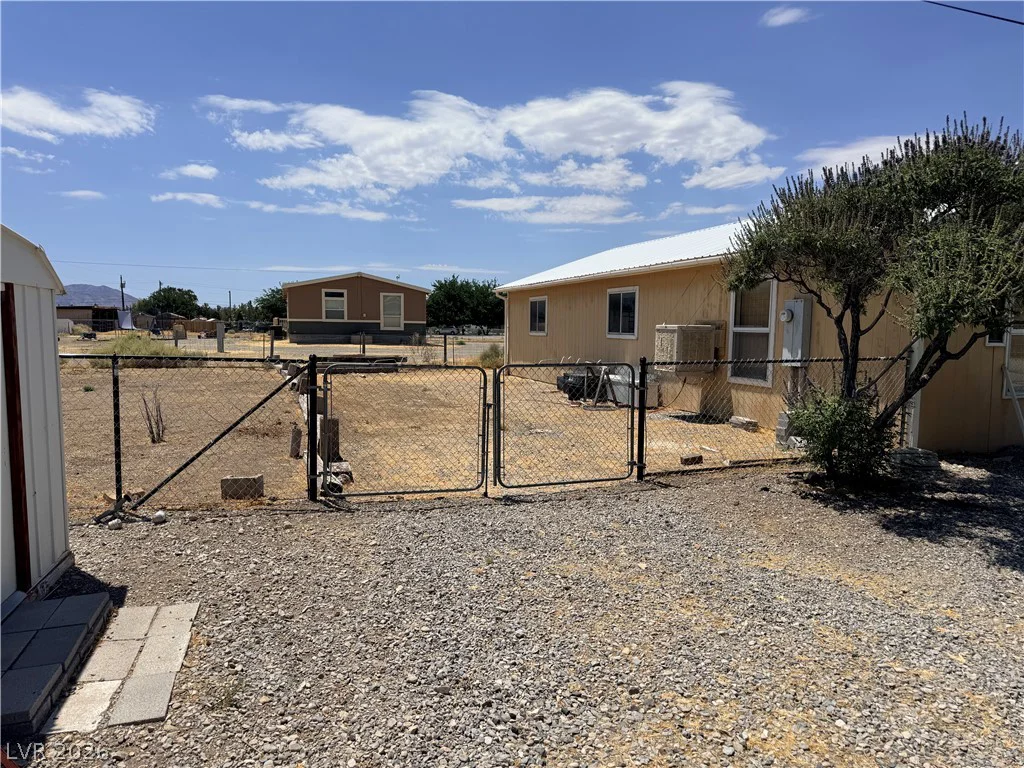 1391 Dyer, Pahrump, NV 89048