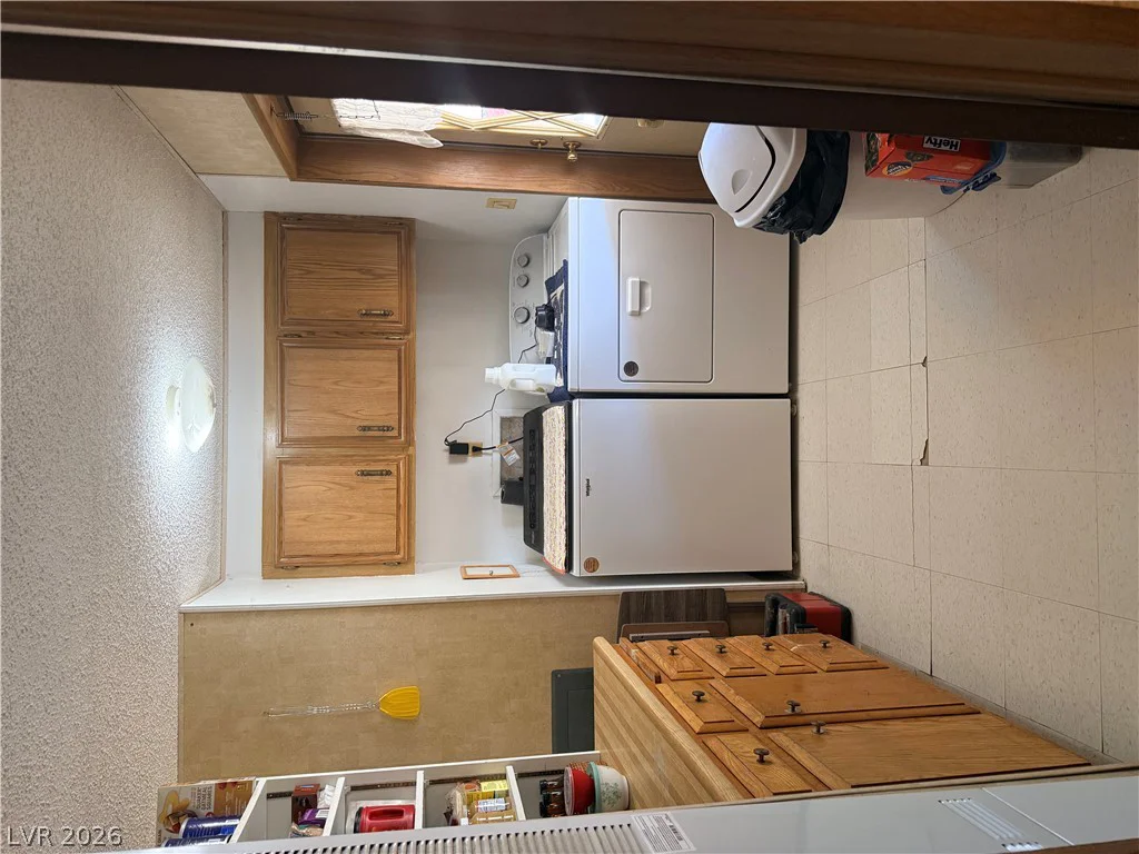 1391 Dyer, Pahrump, NV 89048