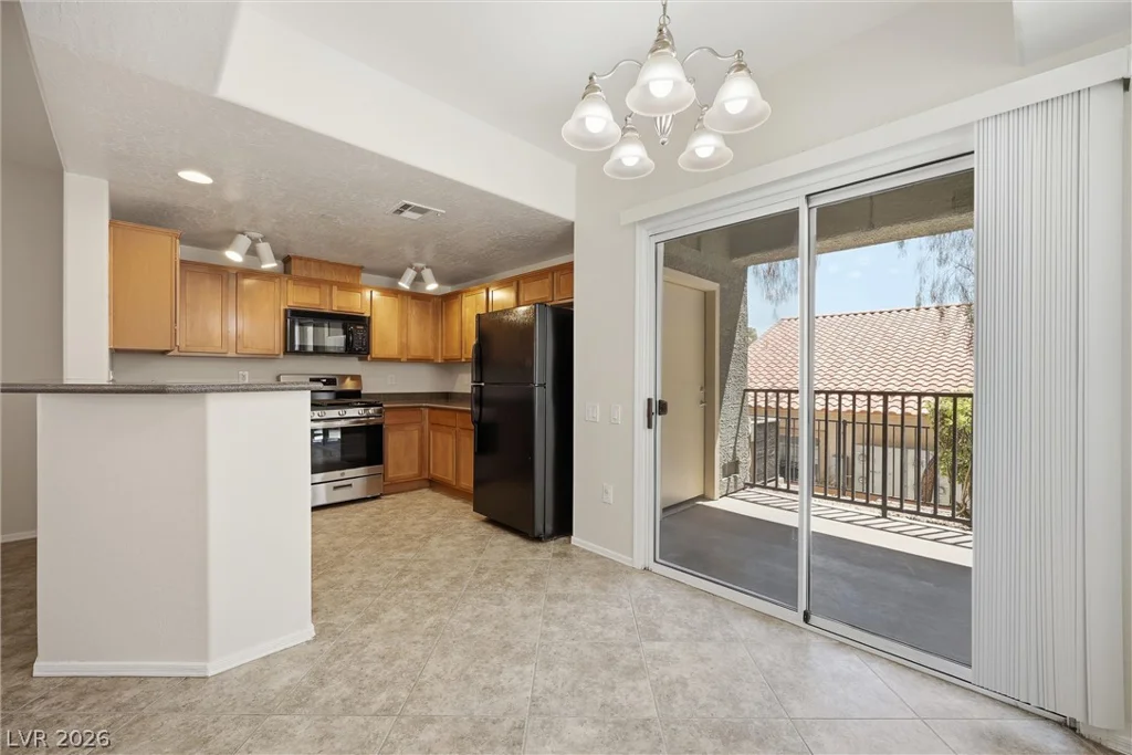 8324 Charleston, Las Vegas, NV 89117