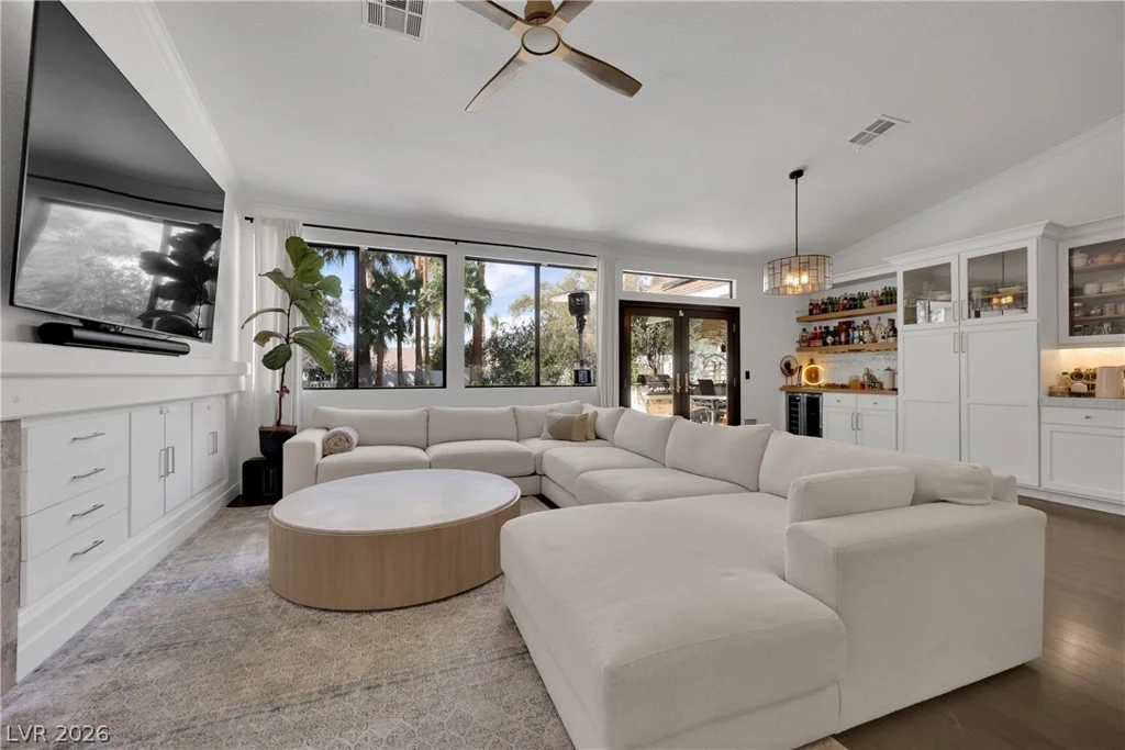 2516 Serenity Hollow, Henderson, NV 89052