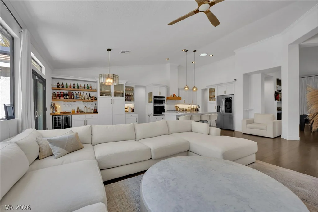 2516 Serenity Hollow, Henderson, NV 89052