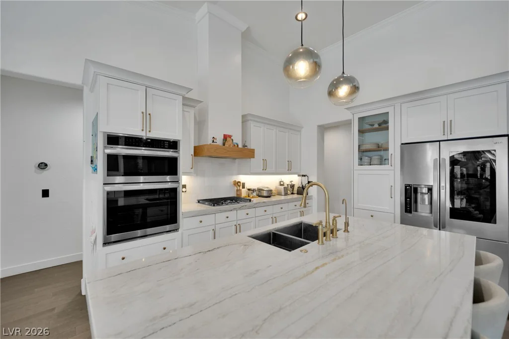 2516 Serenity Hollow, Henderson, NV 89052