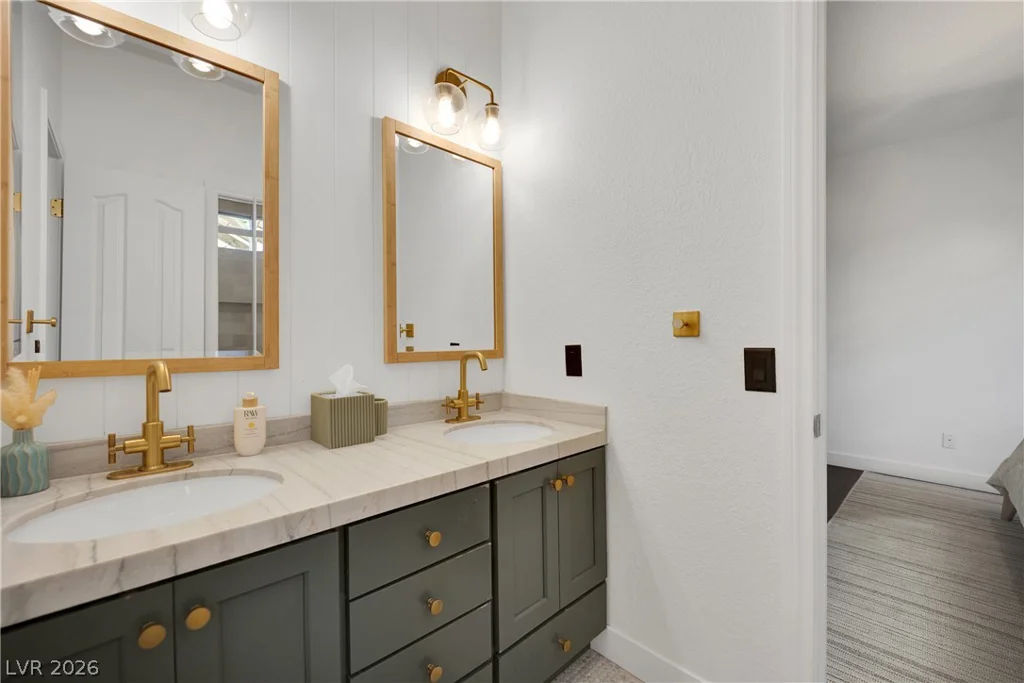 2516 Serenity Hollow, Henderson, NV 89052