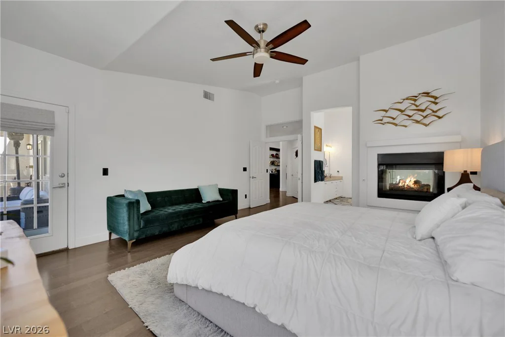2516 Serenity Hollow, Henderson, NV 89052
