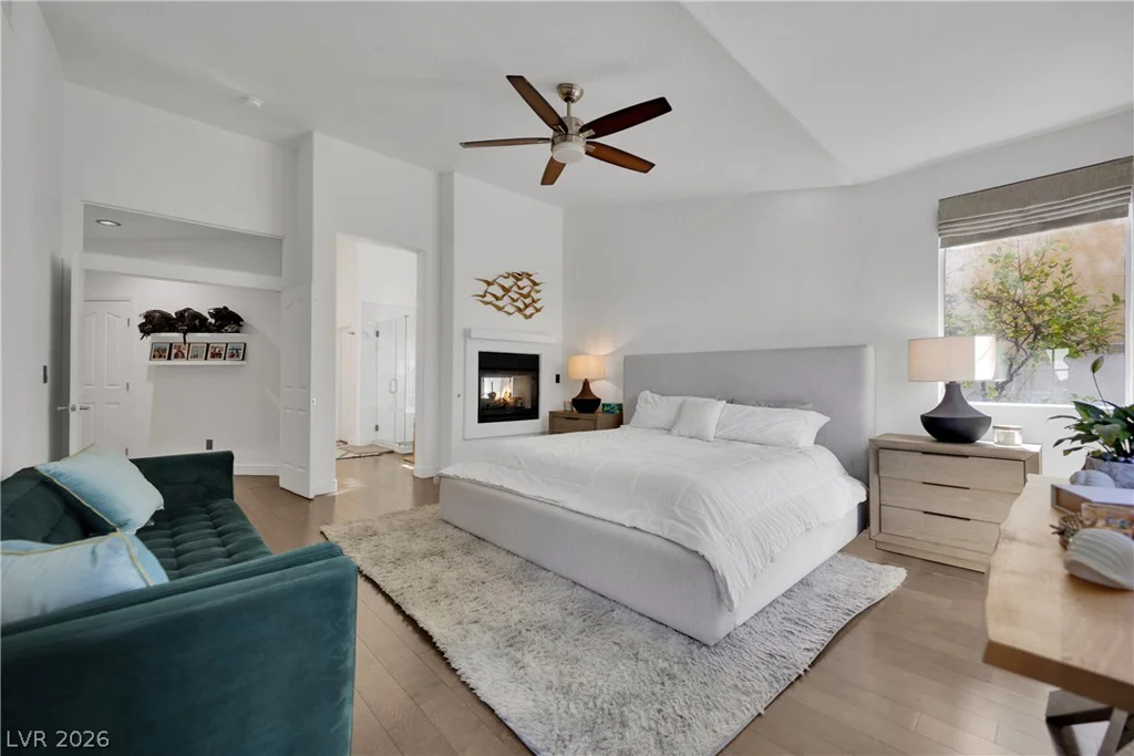 2516 Serenity Hollow, Henderson, NV 89052