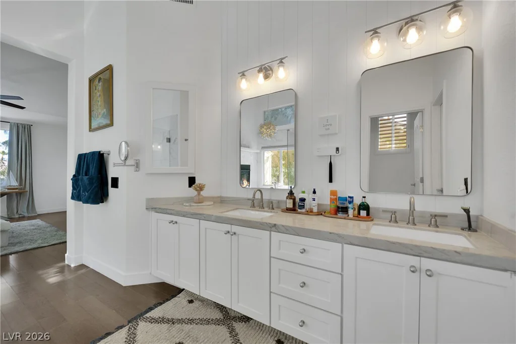 2516 Serenity Hollow, Henderson, NV 89052