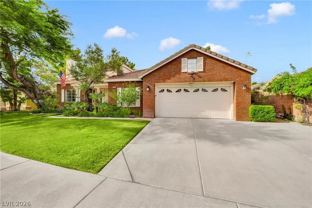 2516 Serenity Hollow, Henderson, NV 89052
