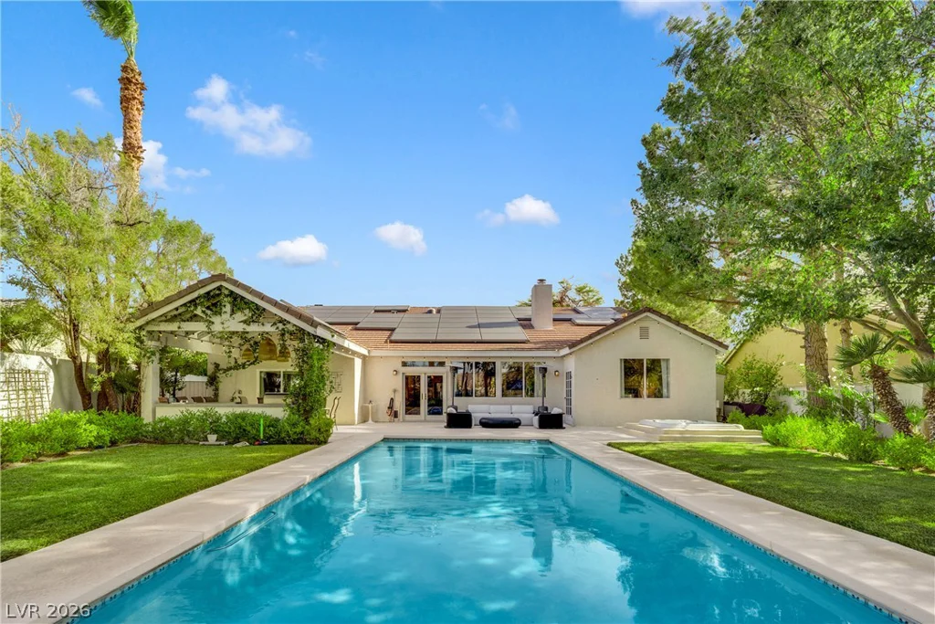 2516 Serenity Hollow, Henderson, NV 89052