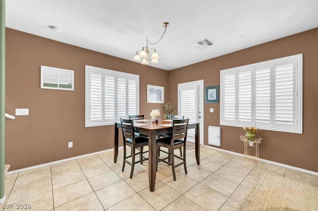 9348 Euphoria Rose, Las Vegas, NV 89166