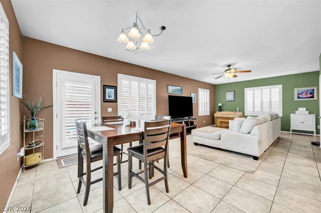 9348 Euphoria Rose, Las Vegas, NV 89166