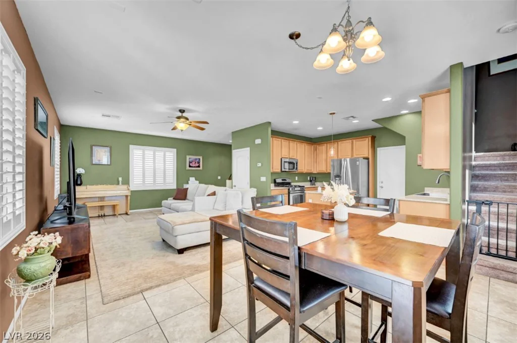 9348 Euphoria Rose, Las Vegas, NV 89166
