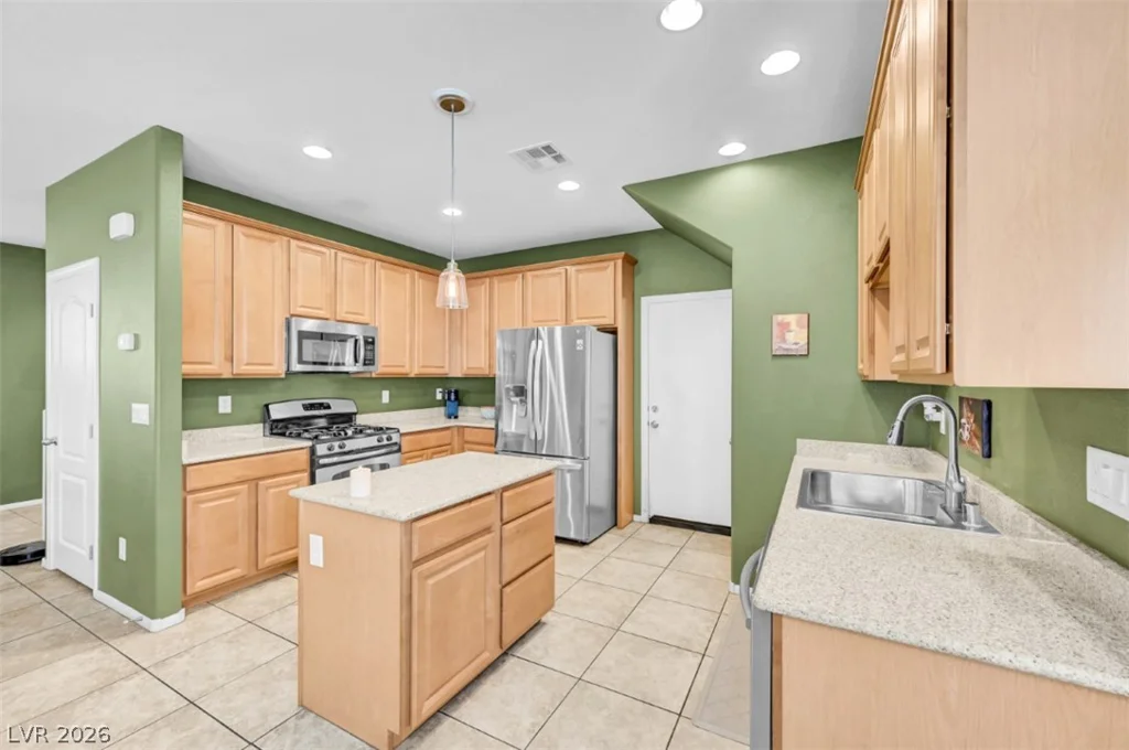 9348 Euphoria Rose, Las Vegas, NV 89166