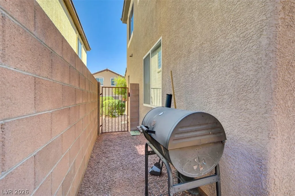 9348 Euphoria Rose, Las Vegas, NV 89166