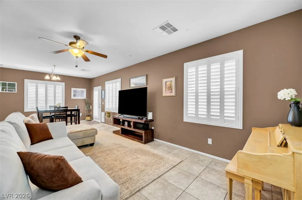 9348 Euphoria Rose, Las Vegas, NV 89166