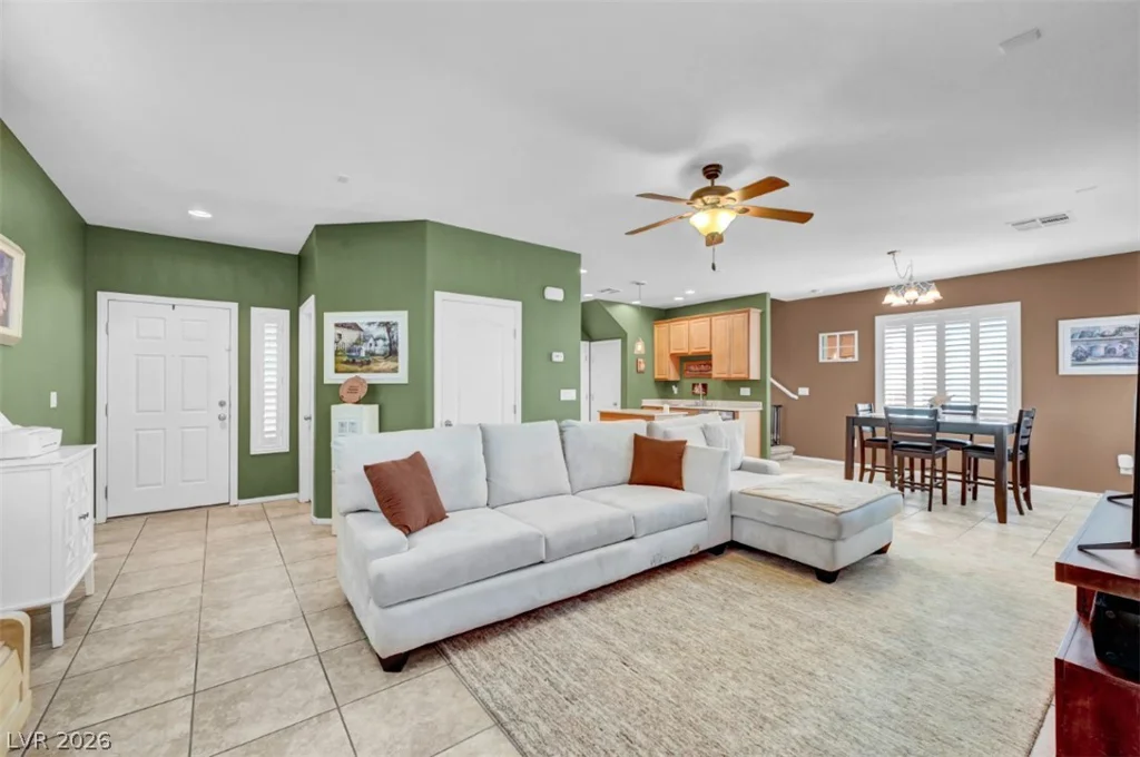 9348 Euphoria Rose, Las Vegas, NV 89166