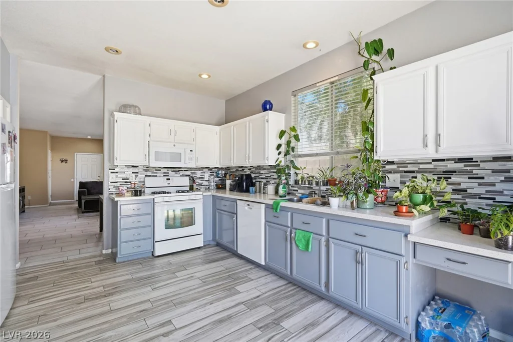 5904 Hickory Nut, Las Vegas, NV 89142