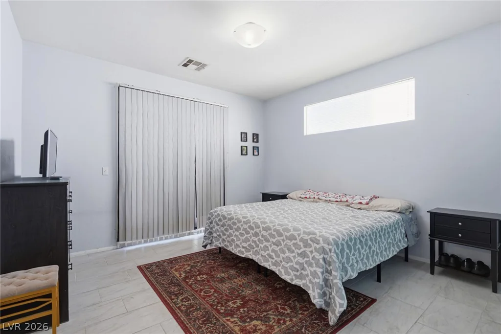 5904 Hickory Nut, Las Vegas, NV 89142