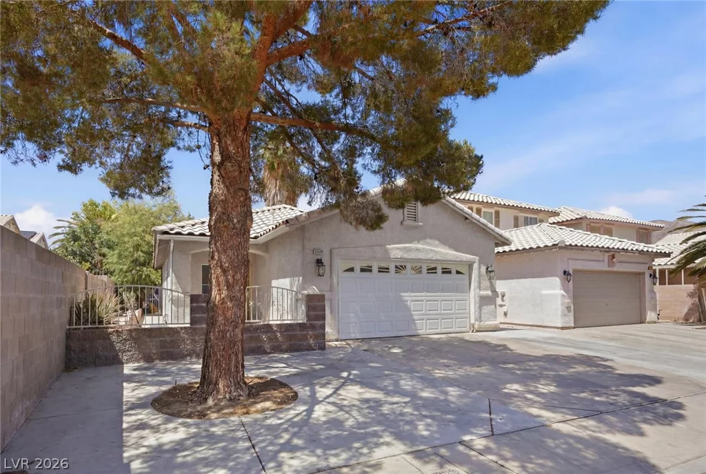 5904 Hickory Nut, Las Vegas, NV 89142
