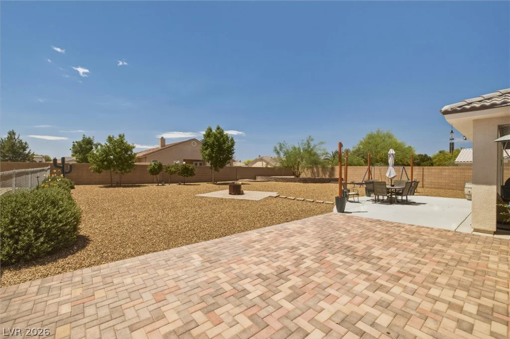 4951 Parkwood, Pahrump, NV 89061
