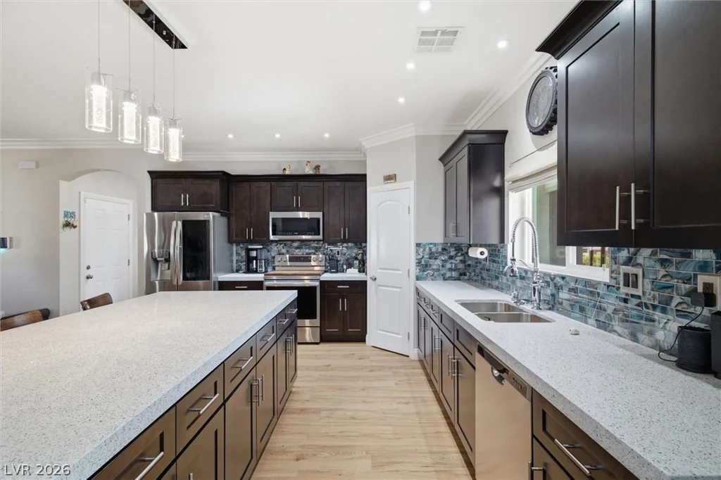 4951 Parkwood, Pahrump, NV 89061