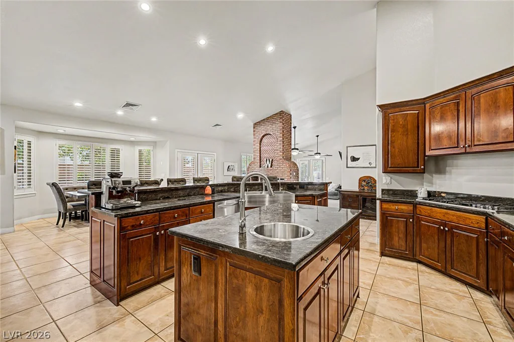 621 Lomprey, Henderson, NV 89002