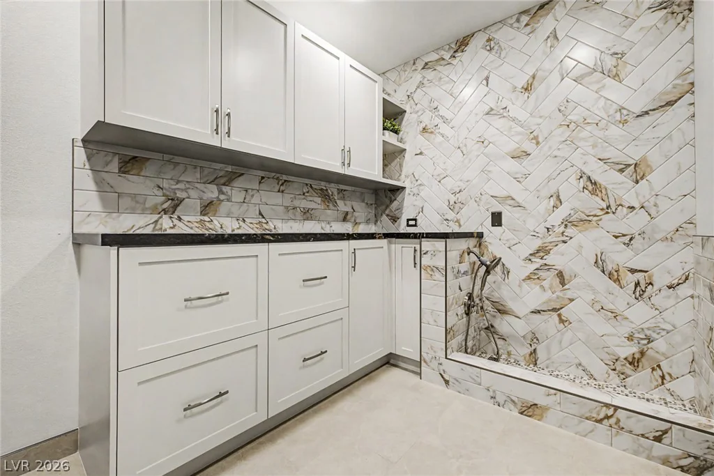 621 Lomprey, Henderson, NV 89002