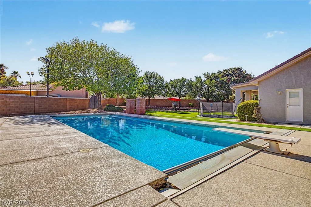 621 Lomprey, Henderson, NV 89002