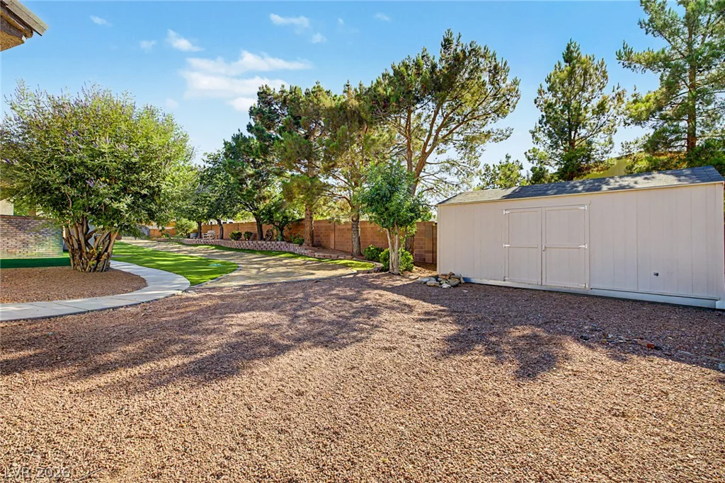 621 Lomprey, Henderson, NV 89002