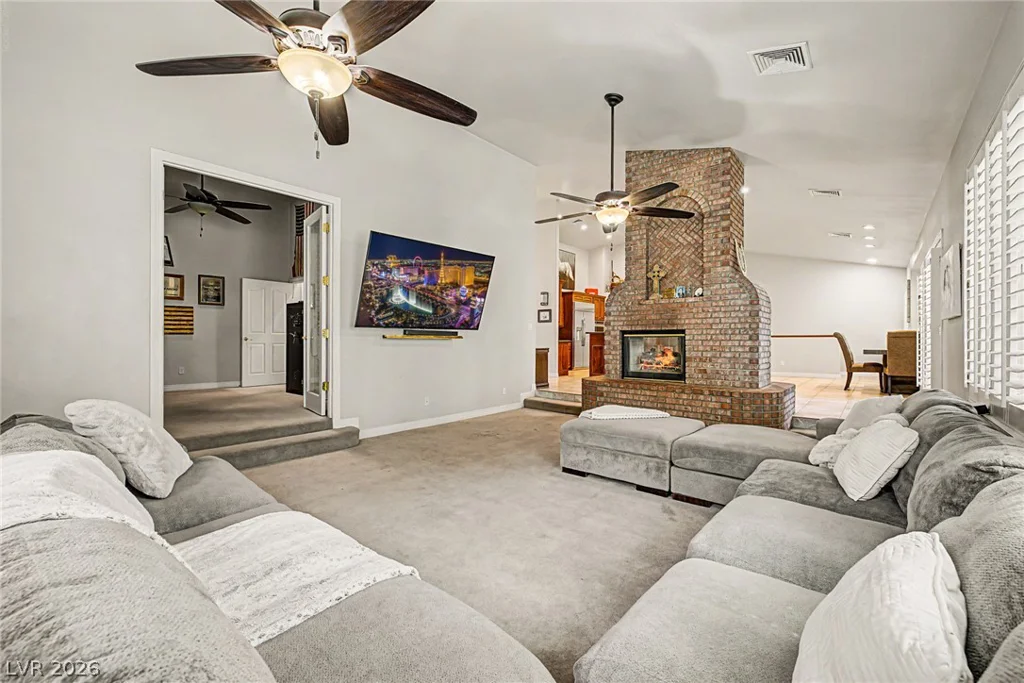 621 Lomprey, Henderson, NV 89002