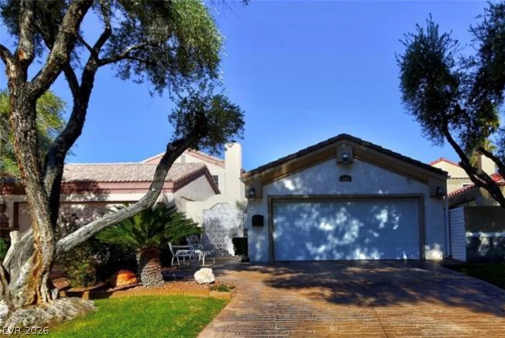 3181 Bel Air, Las Vegas, NV 89109