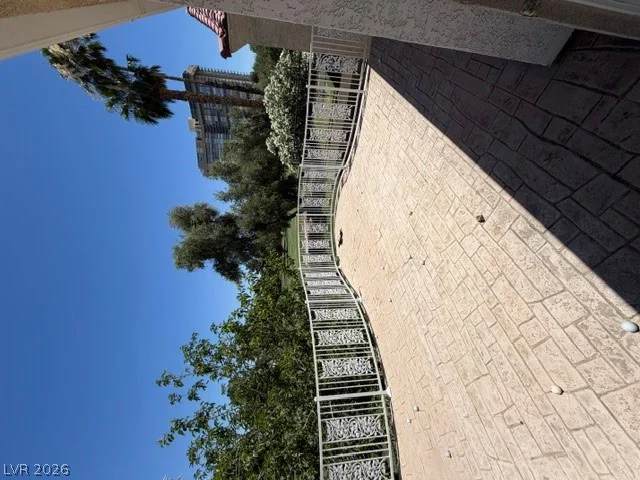 3181 Bel Air, Las Vegas, NV 89109