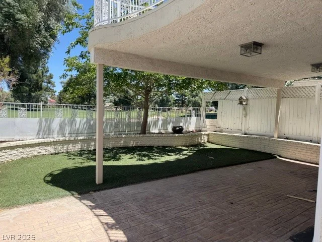 3181 Bel Air, Las Vegas, NV 89109