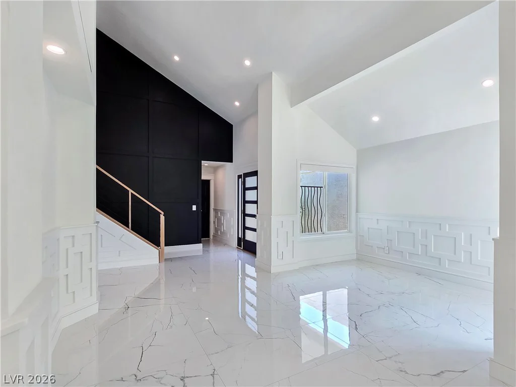 9708 Craighead, Las Vegas, NV 89117