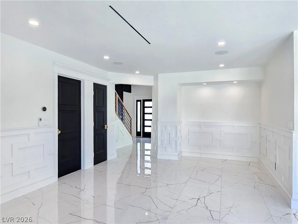 9708 Craighead, Las Vegas, NV 89117