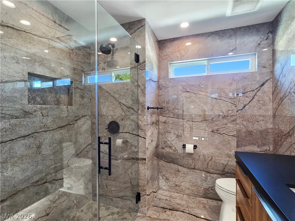 9708 Craighead, Las Vegas, NV 89117