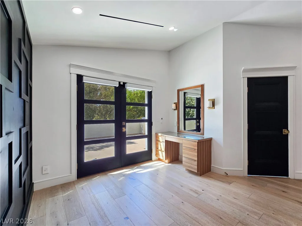 9708 Craighead, Las Vegas, NV 89117