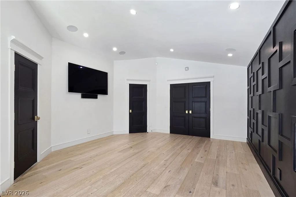 9708 Craighead, Las Vegas, NV 89117