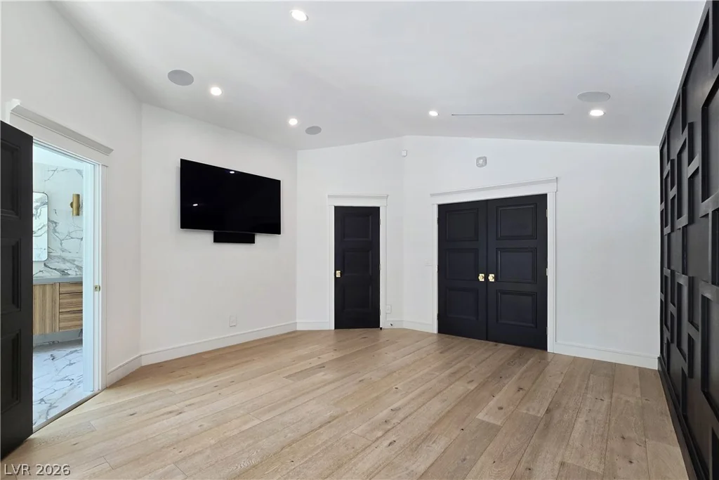 9708 Craighead, Las Vegas, NV 89117