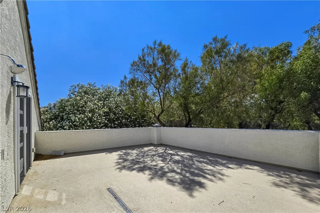 9708 Craighead, Las Vegas, NV 89117