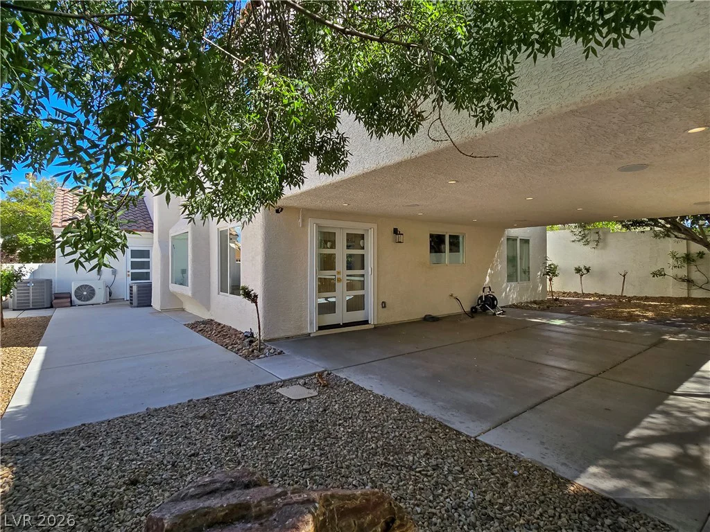 9708 Craighead, Las Vegas, NV 89117