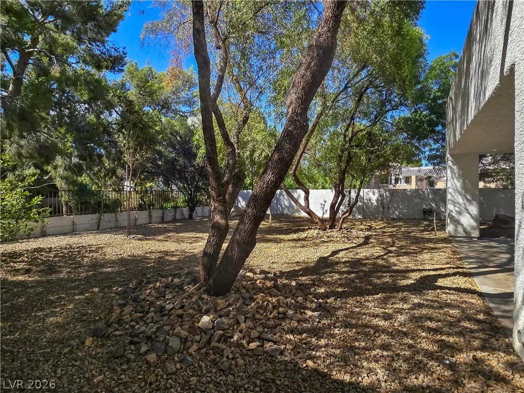 9708 Craighead, Las Vegas, NV 89117