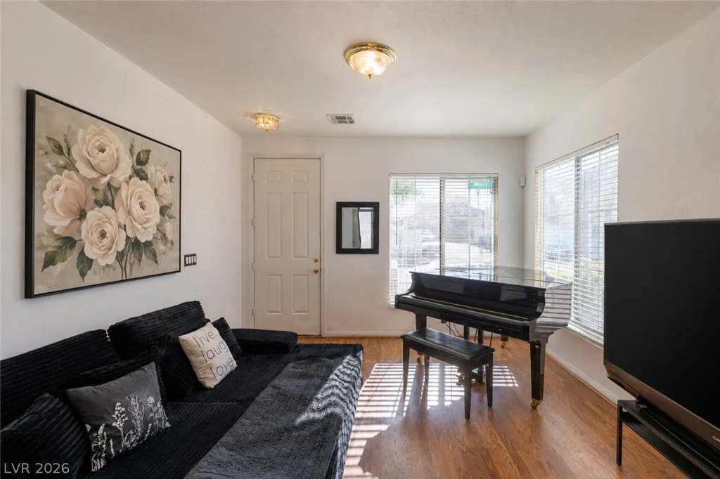 8210 Misty Sage, Las Vegas, NV 89139