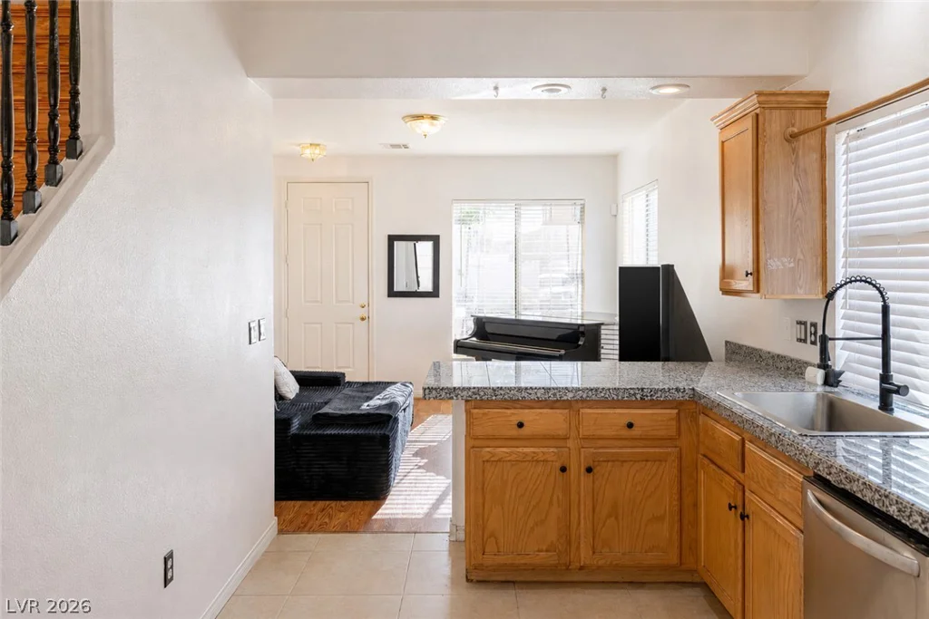 8210 Misty Sage, Las Vegas, NV 89139