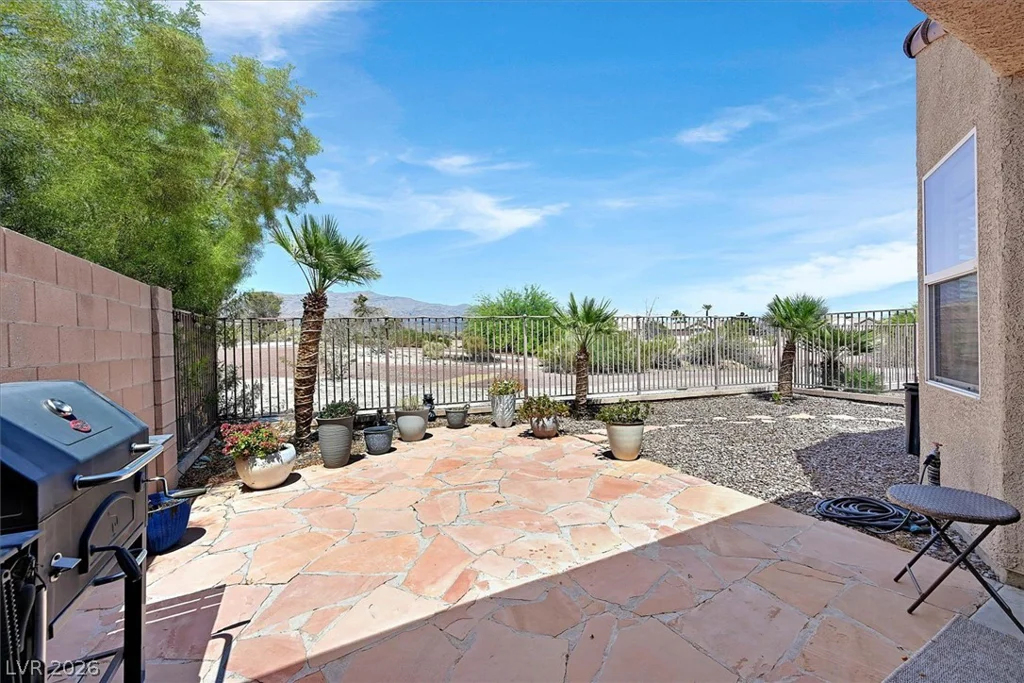 8932 Regatta Bay, Las Vegas, NV 89131