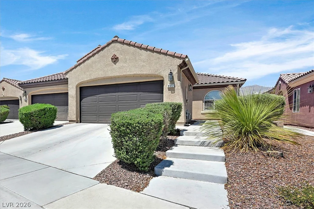 8932 Regatta Bay, Las Vegas, NV 89131