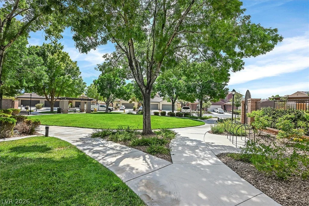 8932 Regatta Bay, Las Vegas, NV 89131